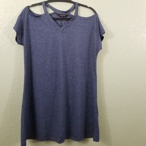 NWOT Amaryllis Cold Shoulder Tunic grey blue